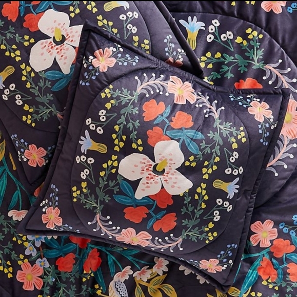 2 Rifle paper co. For Anthropologie matching euro shams 26x26 - Picture 2 of 11